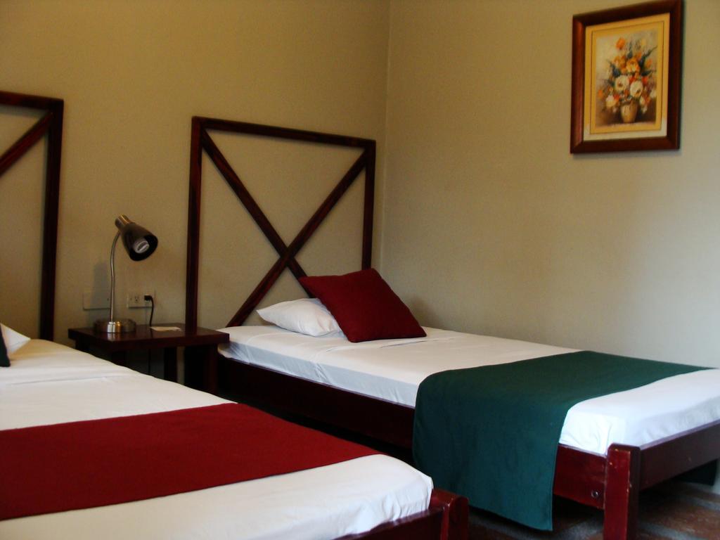 Hotel Liberia Kültér fotó