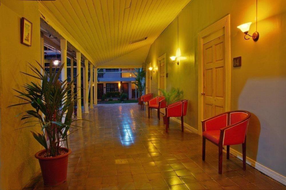 Hotel Liberia Kültér fotó